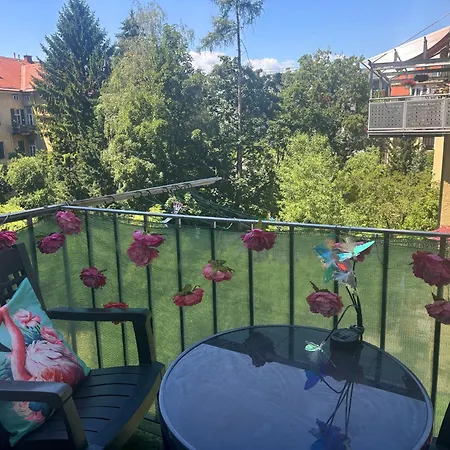 Andere Perspektive - 92m2 - Balcony - Free Parking