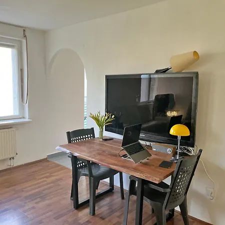 Andere Perspektive - 92m2 - Balcony - Free Parking