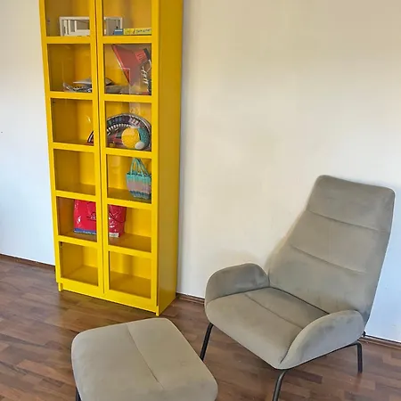 Andere Perspektive - 92m2 - Balcony - Free Parking Appartement