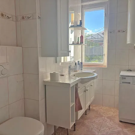 Andere Perspektive - 92m2 - Balcony - Free Parking Graz
